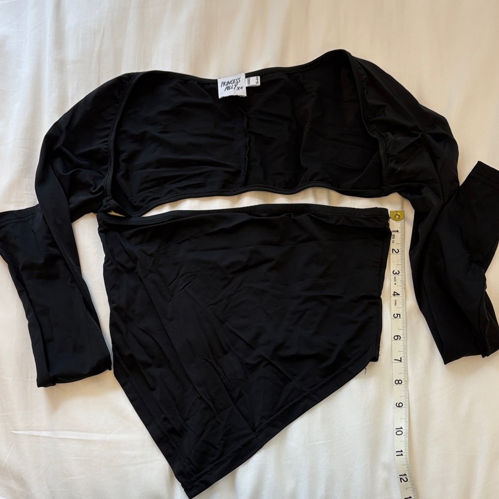 Princess Polly Black Crop Top